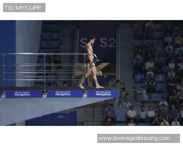 男子跳水10米台决赛精彩瞬间回顾与选手表现分析