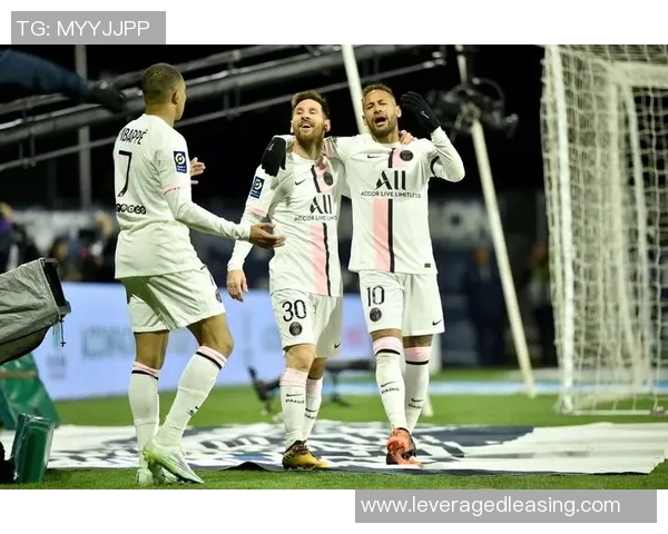 梅西与内马尔盘带技巧对比谁才是足球场上的过人王者