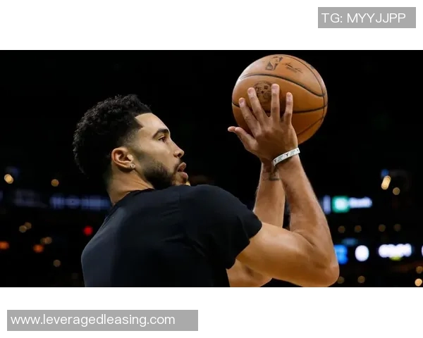 杰森塔图姆领衔波士顿凯尔特人队重返巅峰之路的奋斗与荣耀